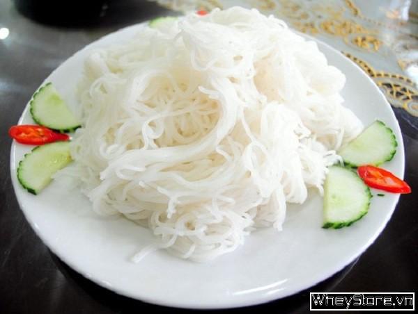 100g bún tươi bao nhiêu calo? Ăn bún có béo không? - Ảnh 1